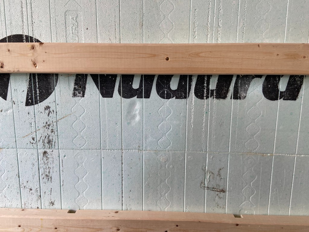 Camurlat_coffrage isolant_lattage_murs